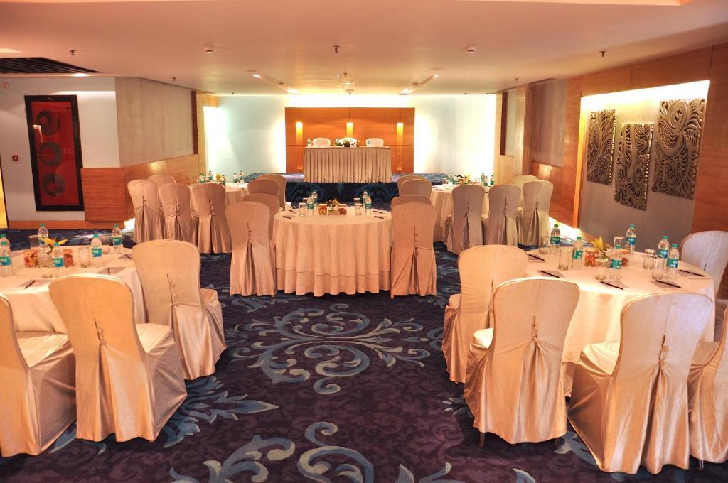 Fortune Sector 27, Noida - Member Itc Hotels' Group Kültér fotó
